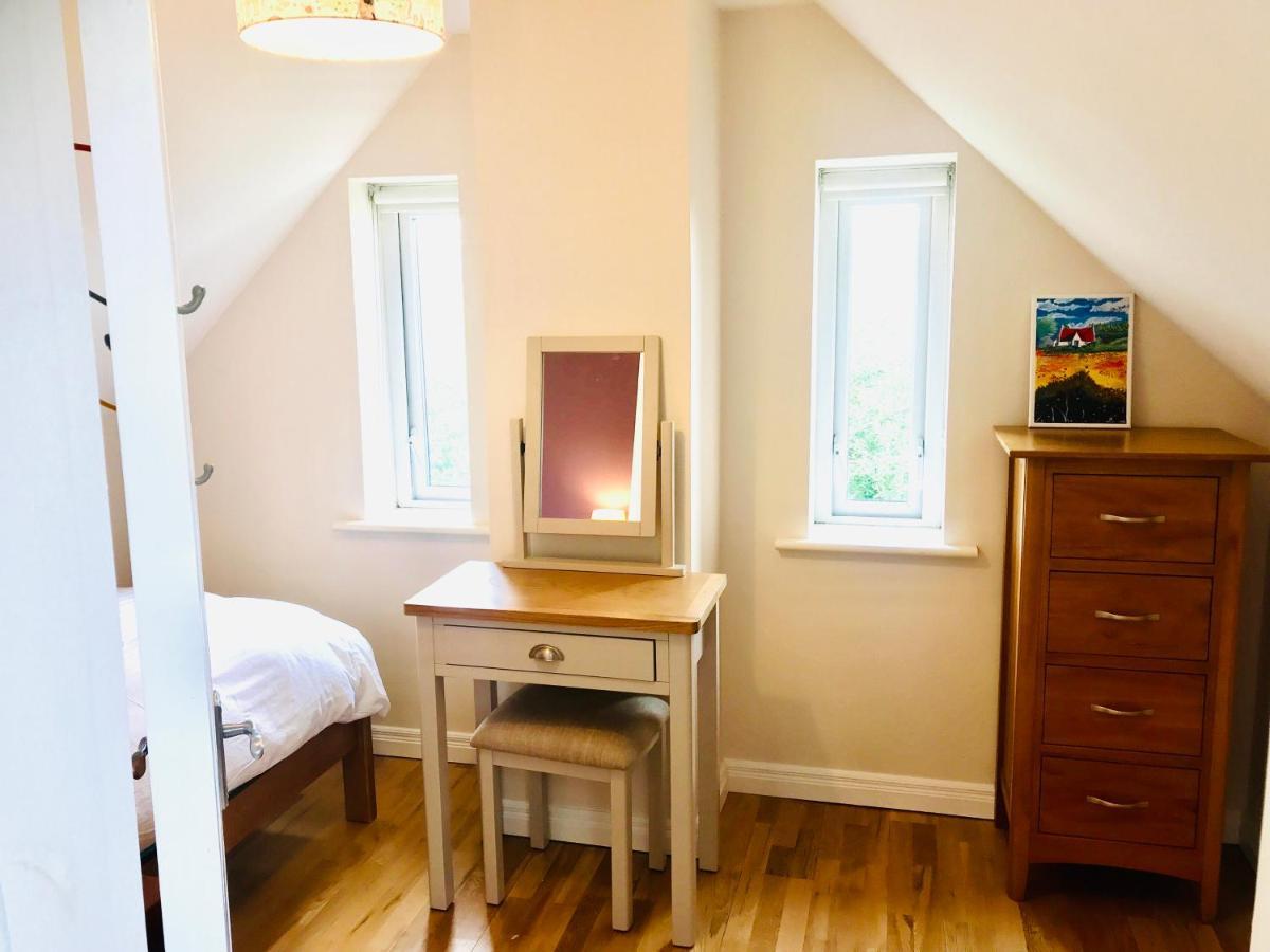Red Deer Cosy Apartment in Letterfrack Connemara Buitenkant foto